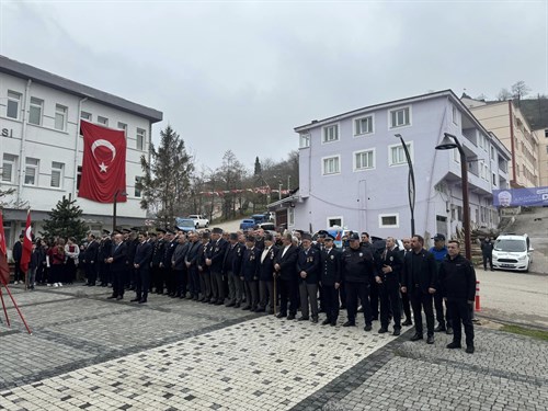 18 Mart Şehitleri Anma Günü Çelenk Sunma Töreni Gerçekleştirildi 2024